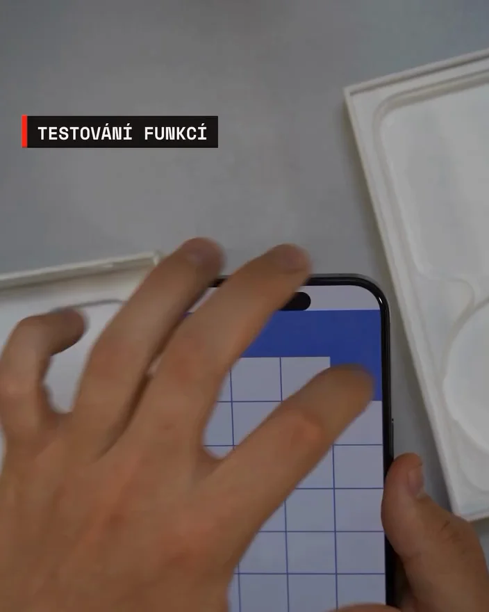 Od krabice z výkupu po stav: jak telefon kontrolujeme